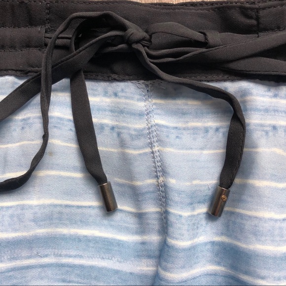 Vince Silk French Blue Watercolor Skirt - Picture 6 of 10